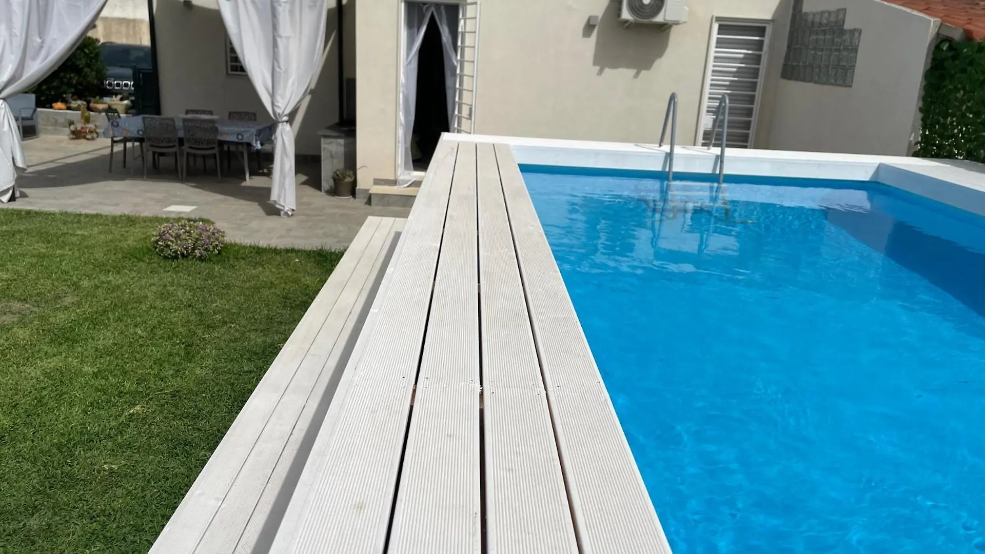 Villa Teti Fontane Bianche Semesterbostad